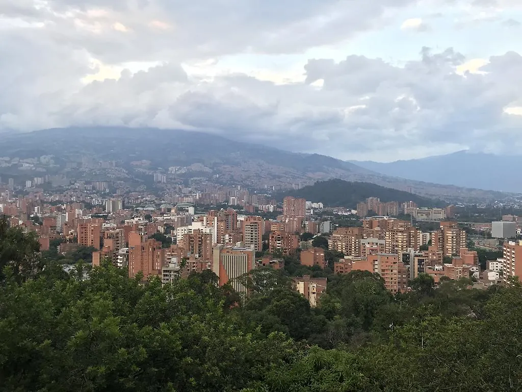 Sky View Apartment Medellin 0*,